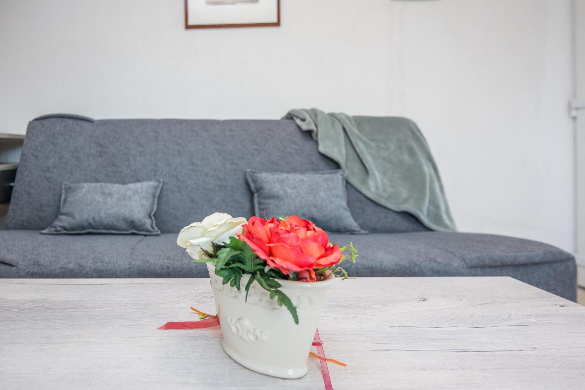 Plaza Ab Apartman Vir Kültér fotó