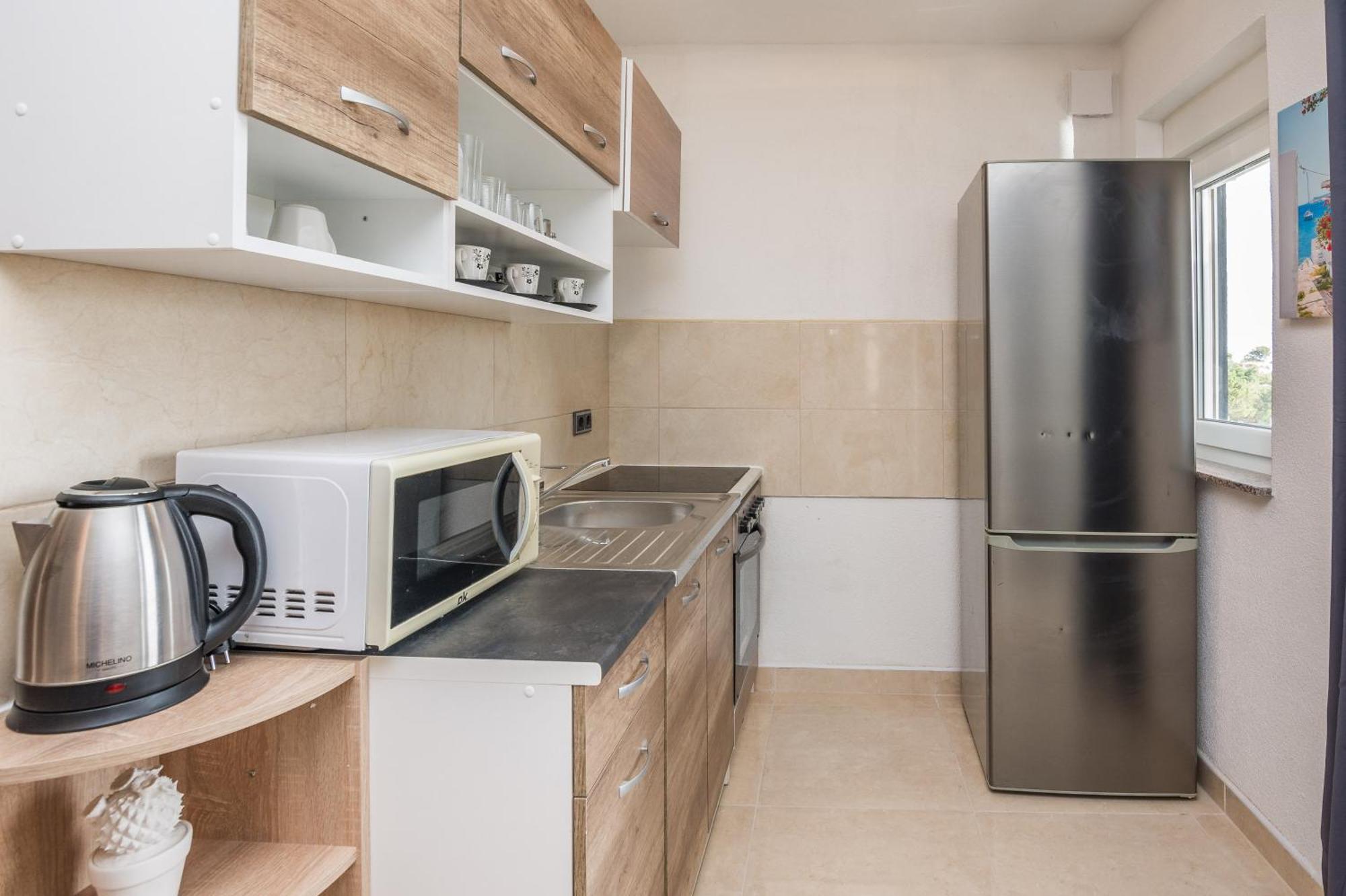 Plaza Ab Apartman Vir Szoba fotó
