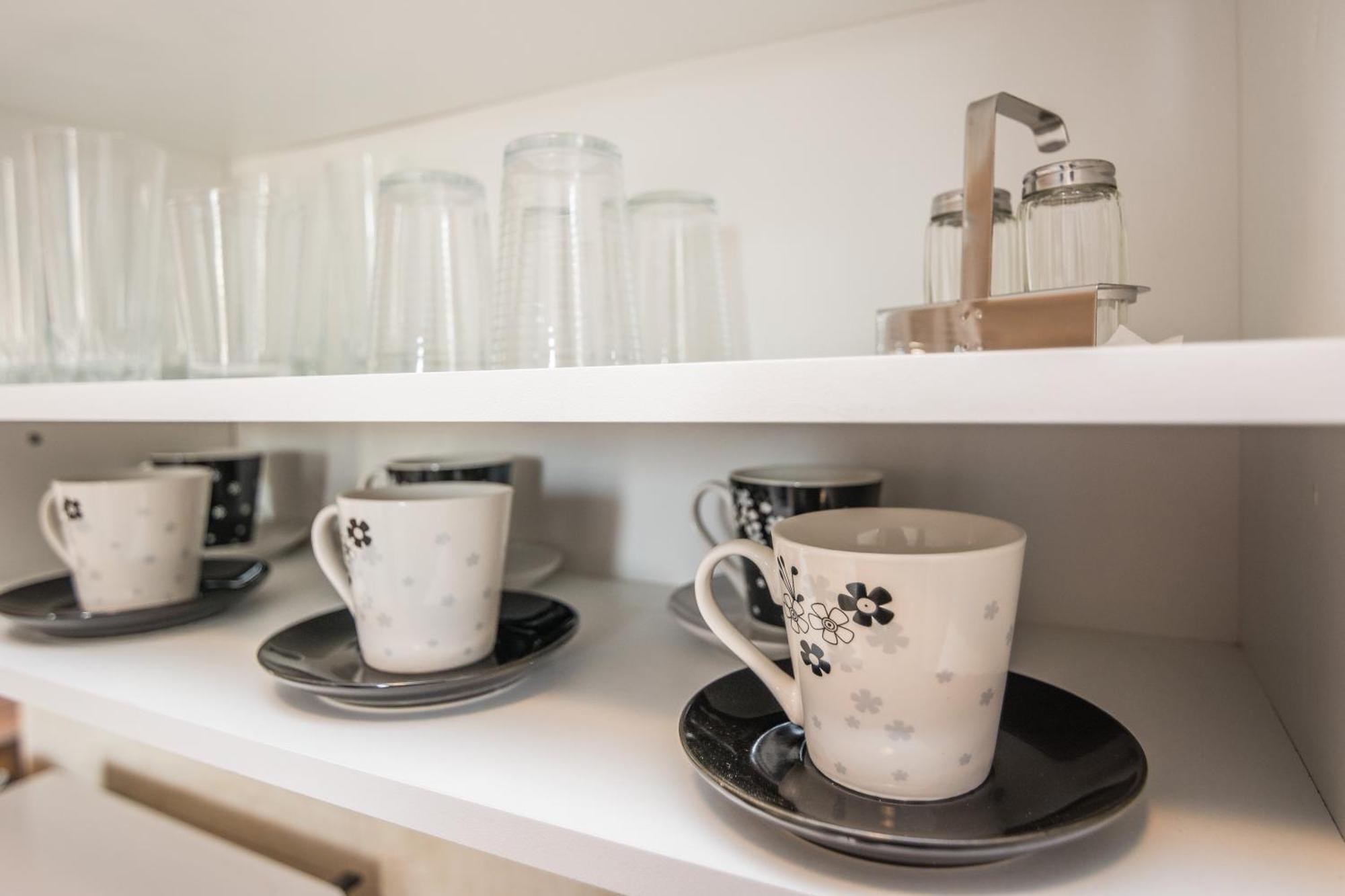 Plaza Ab Apartman Vir Szoba fotó