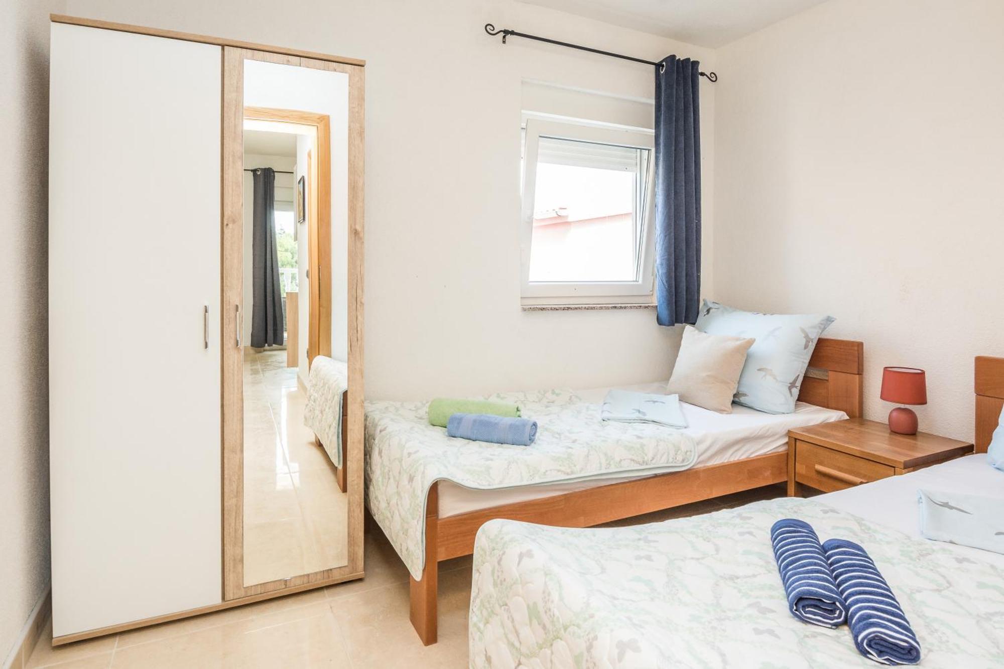Plaza Ab Apartman Vir Szoba fotó