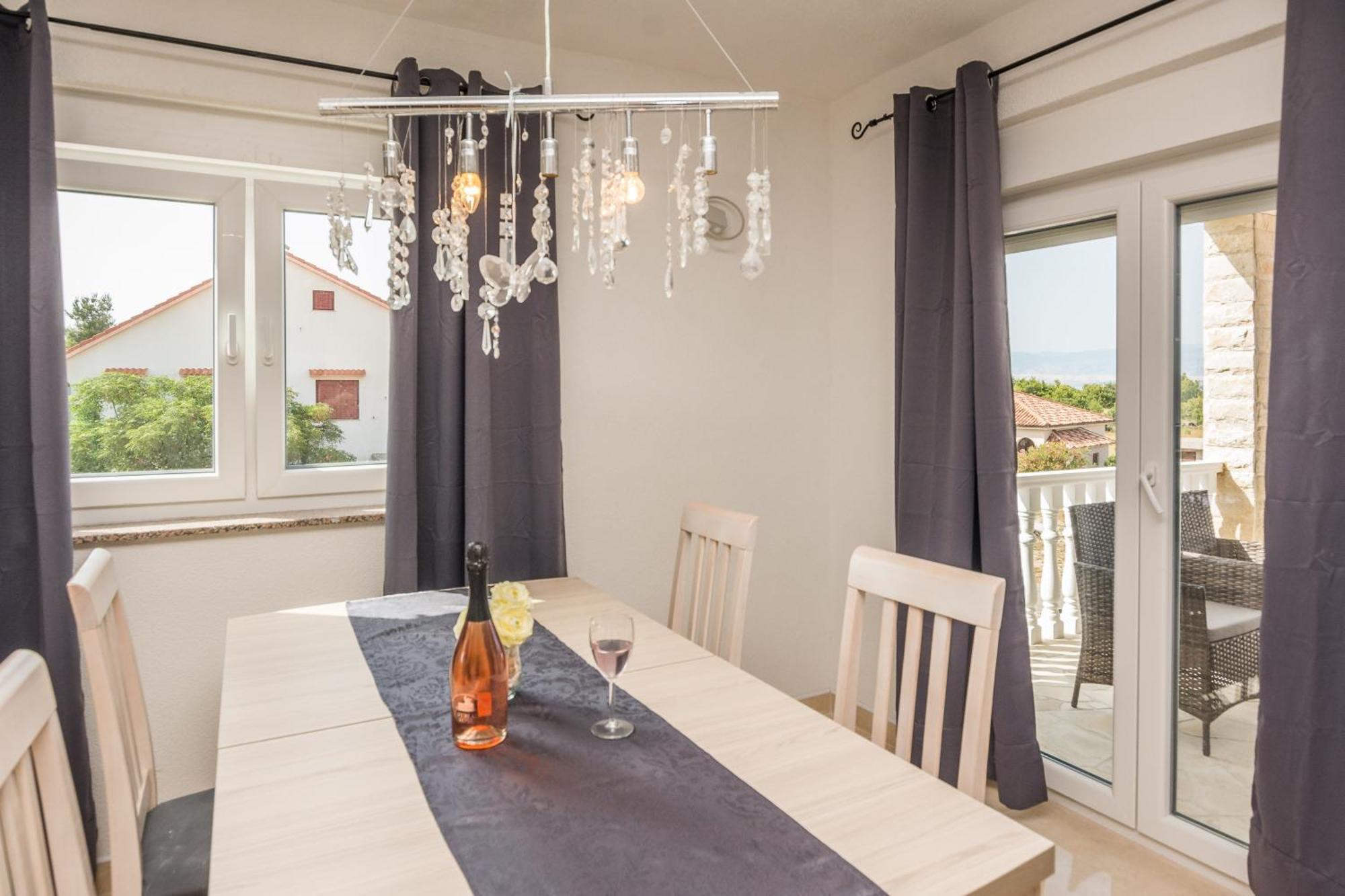 Plaza Ab Apartman Vir Szoba fotó